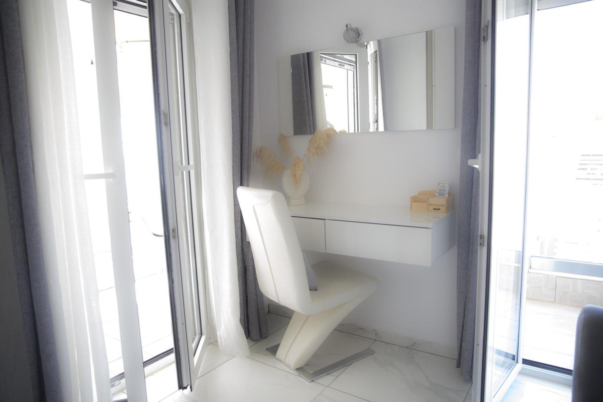 Diogenis Luxury Apartment Sea View Réthimno Kültér fotó